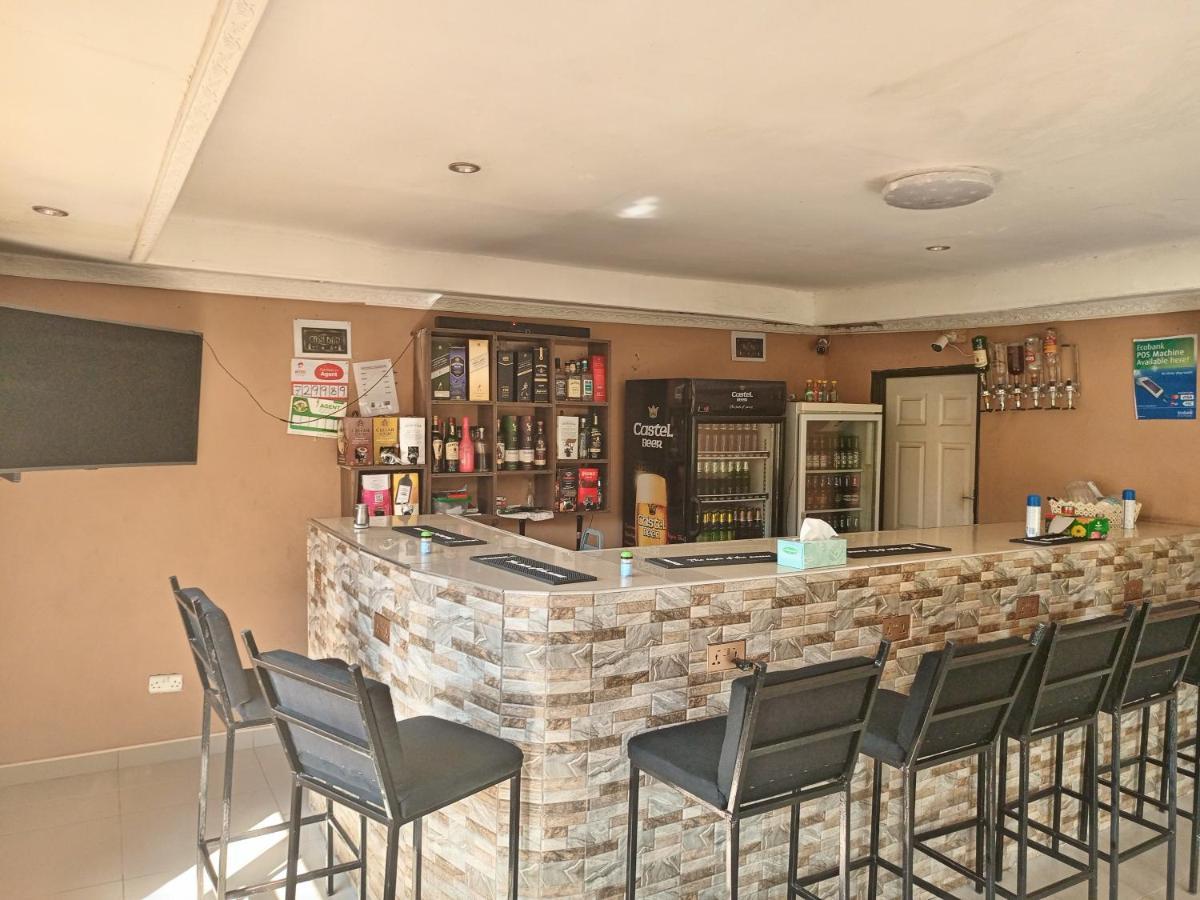 Matt Bed And Breakfast 利隆圭 外观 照片